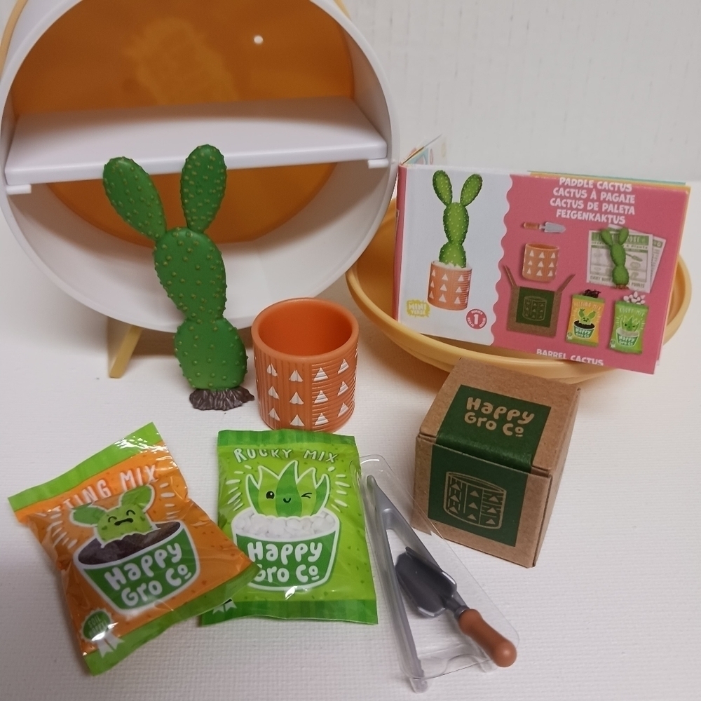 Mini Verse Lifestyle Series 1 Paddle Cactus